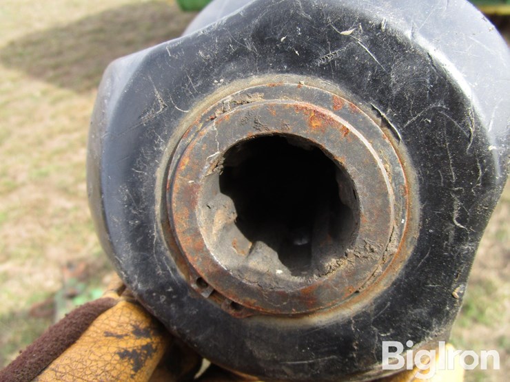 john-deere-530-image-10