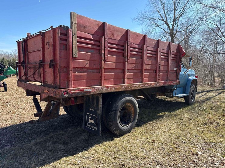 1977-chevrolet-custom-deluxe-image-5