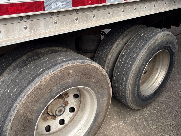 2014-wilson-grain-trailer-image-39