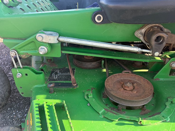 #13-•-john-deere-2950r-zero-turn-mower-1tc950rglht051154-inv#-43262-image-10