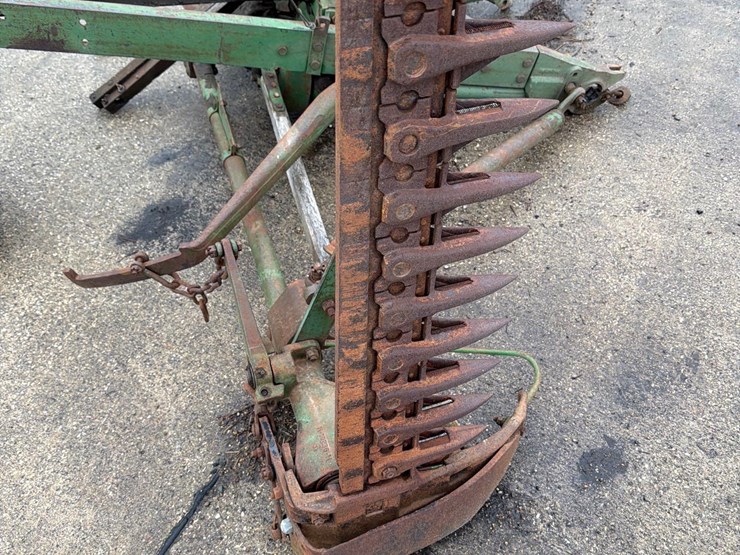 john-deere-8-image-6