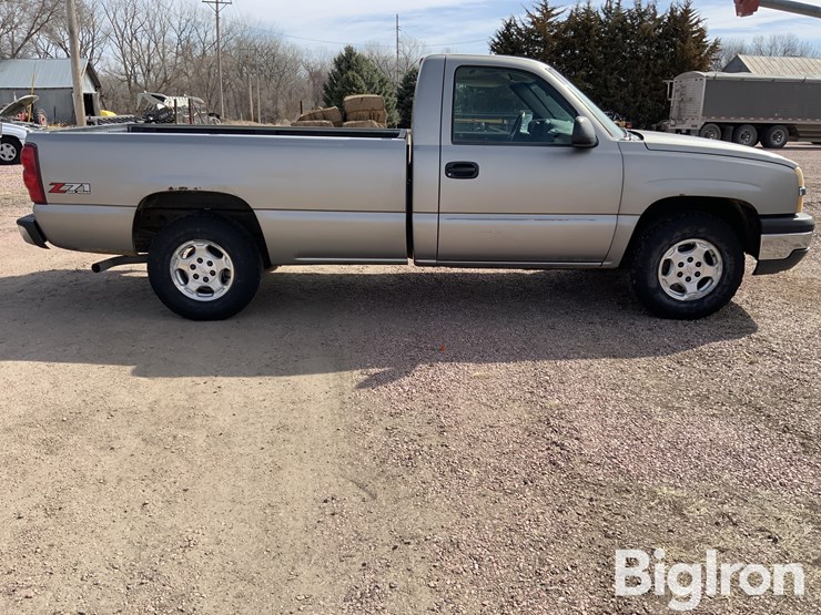 2003-chevrolet-silverado-1500-image-4