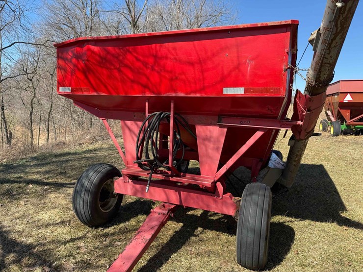 gravity-wagon-with-auger-image-7