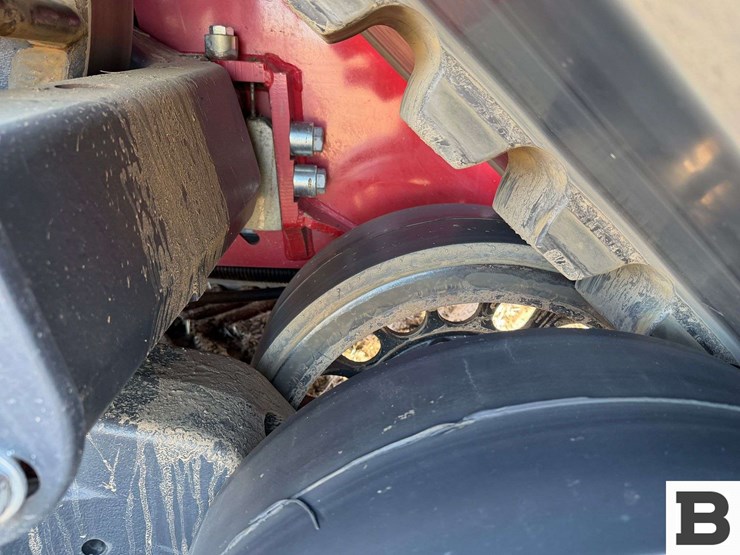 2024-case-ih-5250-image-80