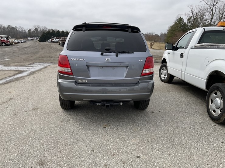 2004-kia-sorento-ex-image-4