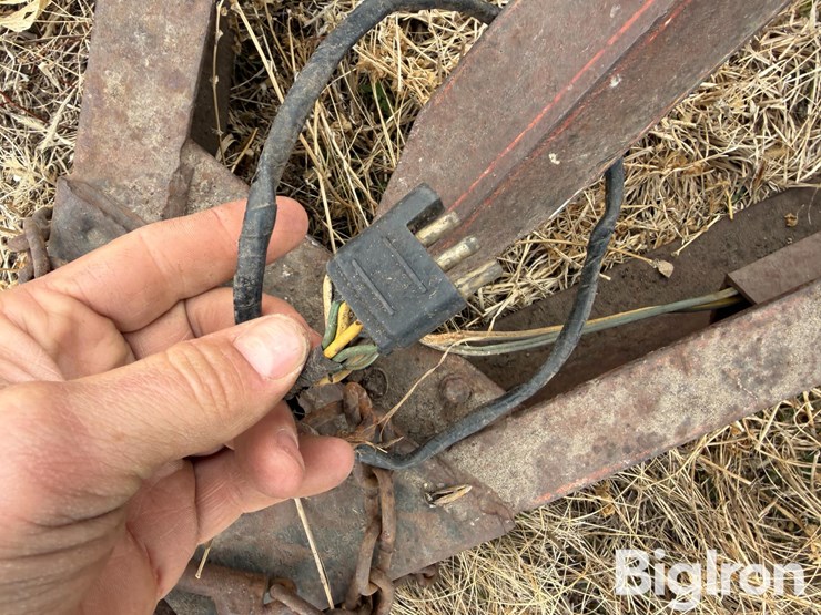 18'-t/a-flatbed-trailer-image-12