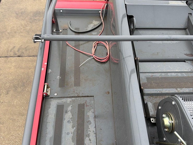 massey-ferguson-2290-image-34