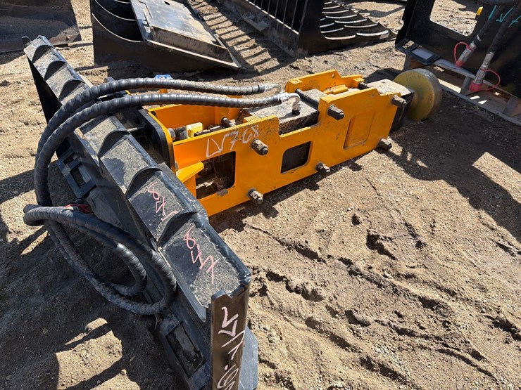 giyi-post-pounder-image-4