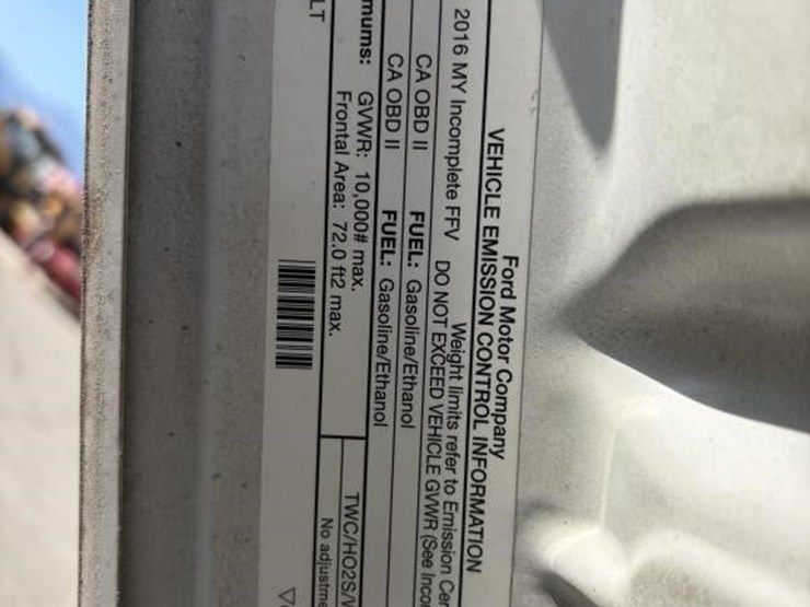 2016-ford-f250-xlt-image-8