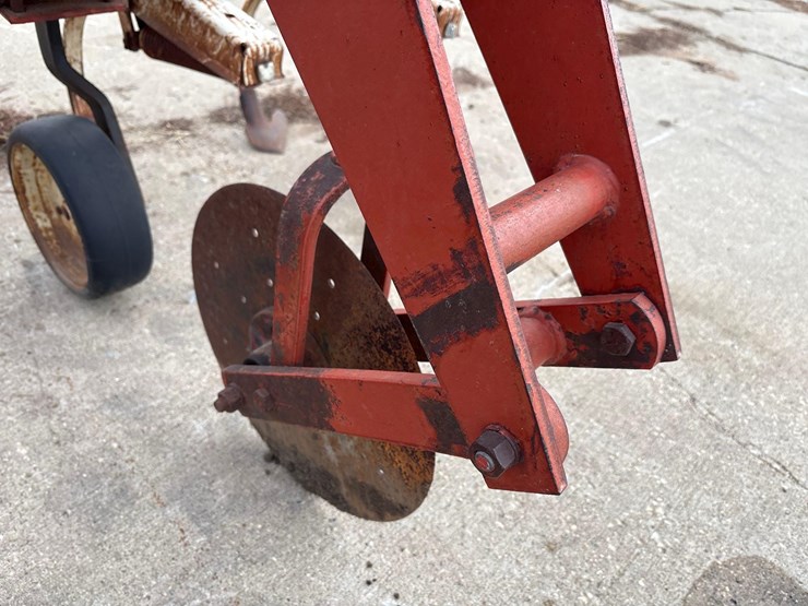 international-133-image-24