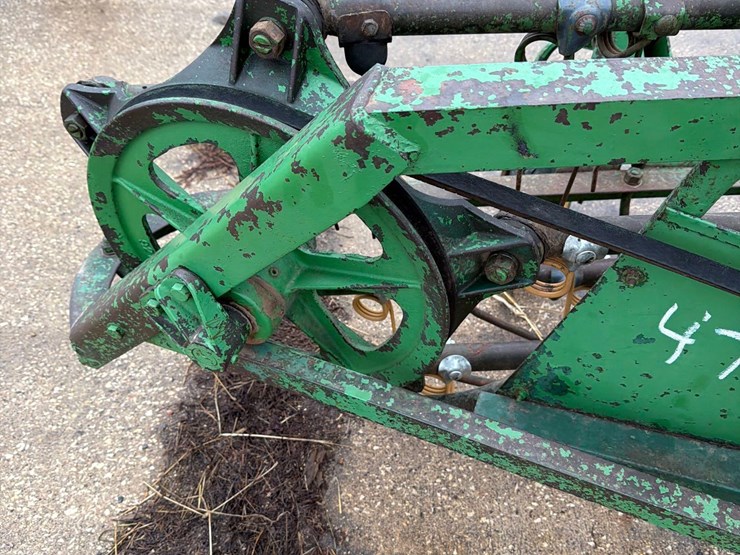 john-deere-5-image-8