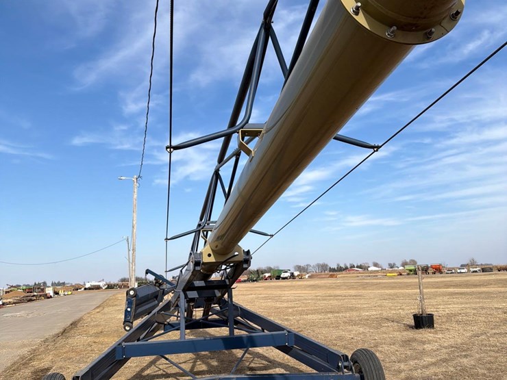 harvest-international-h1392-image-33