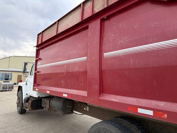 1980-international-s1900-image-10