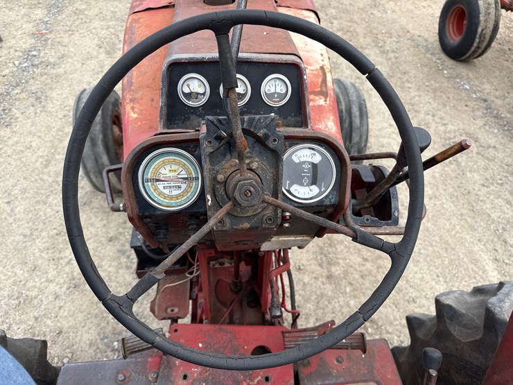 international-1400-image-33