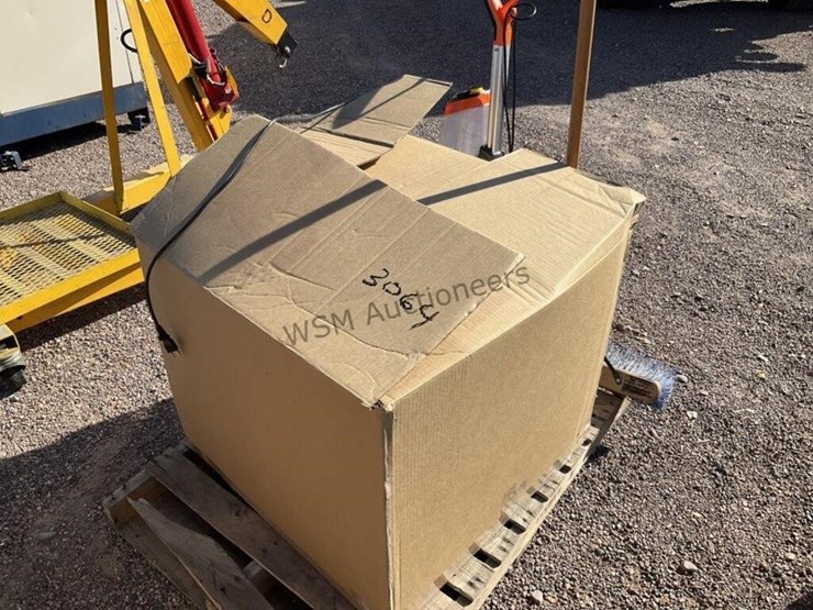 pallet-of-misc-image-2