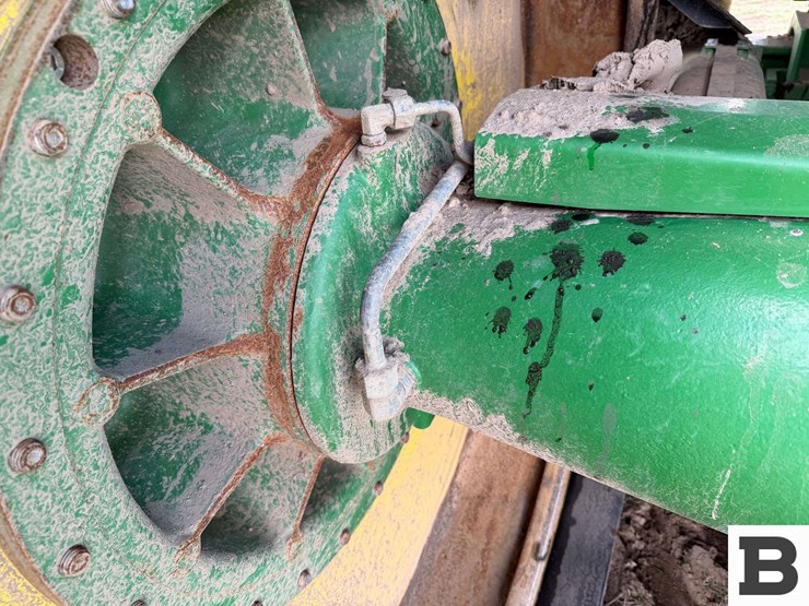 2021-john-deere-9570rt-image-46