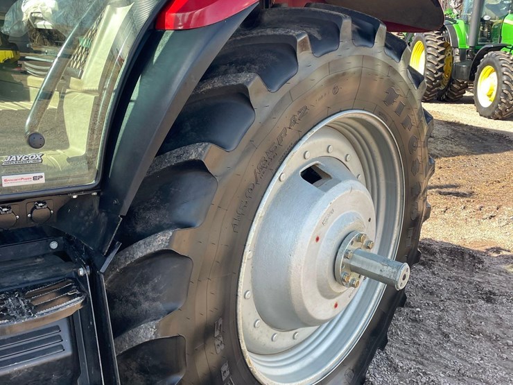 2013-case-ih-l765-image-25