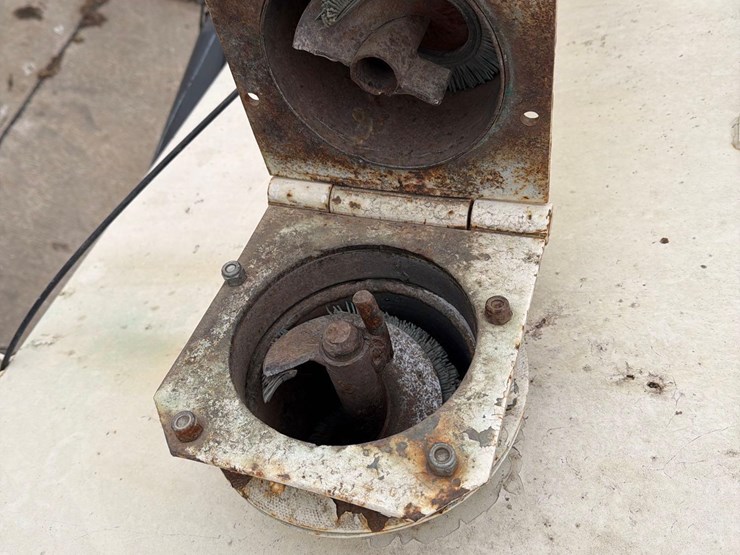 friesen-7s110-image-23