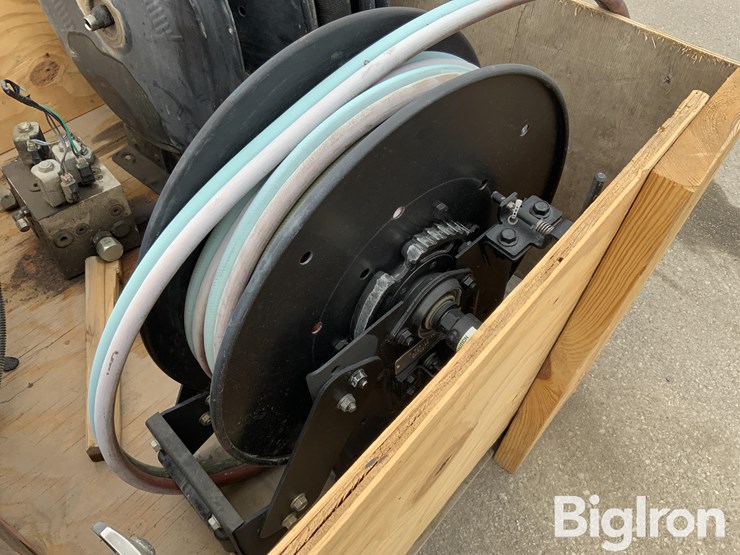 massey-ferguson-730-image-14