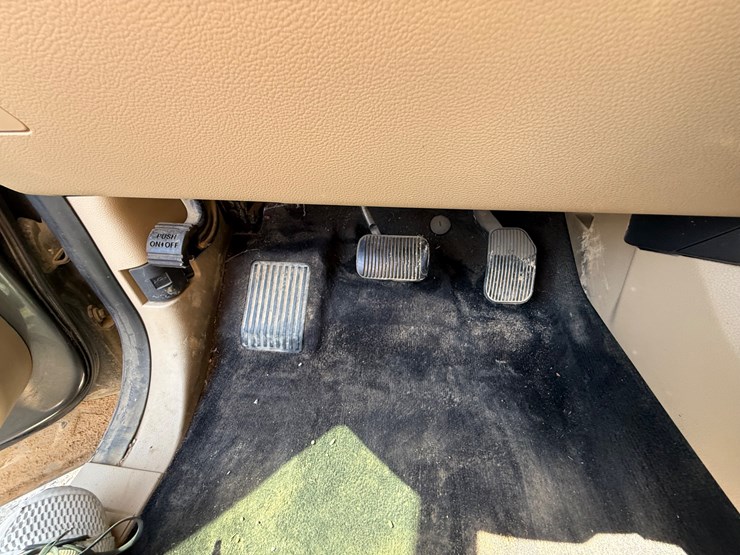 2016-ford-f150-image-45