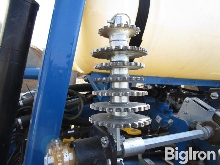 2023-kinze-3205-image-17