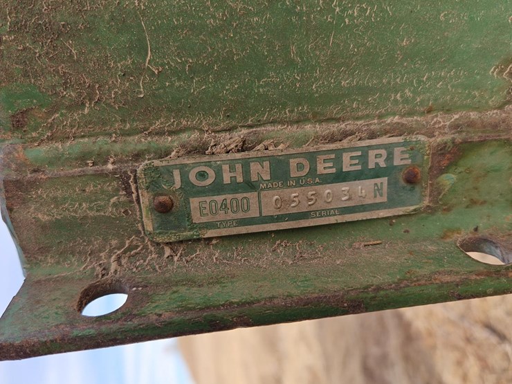 john-deere-400-image-17