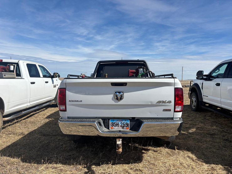 2012-dodge-3500-image-5