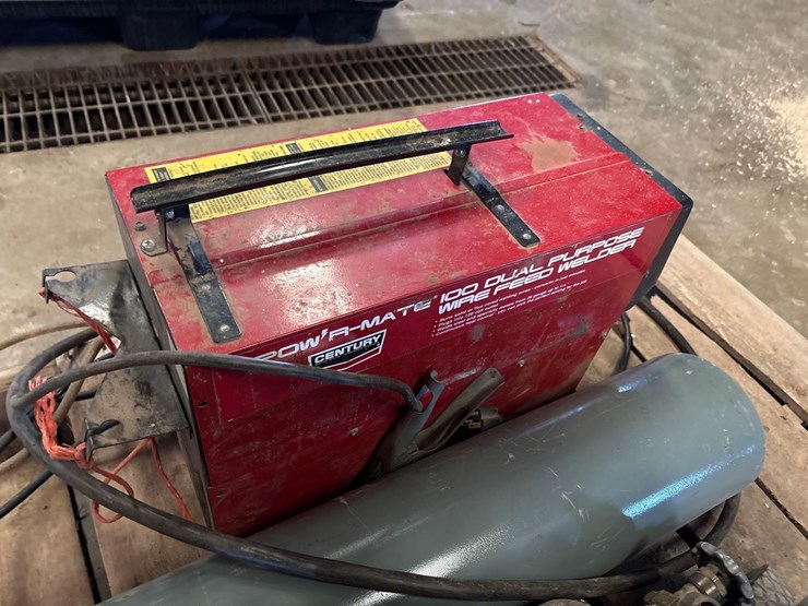 pow’r-mate-100-dual-purpose-wire-feed-welder-image-9