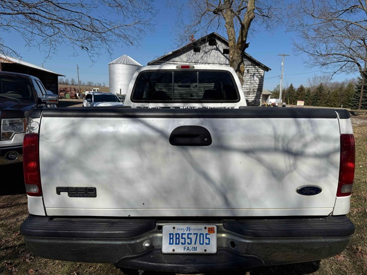 2003-ford-f250-lariat-image-27