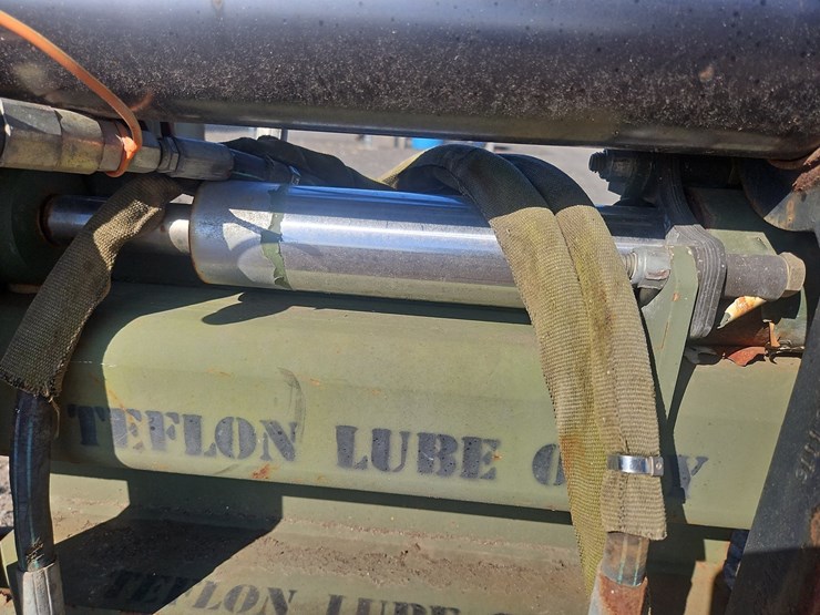 40"-hyd-side-shift-forks-image-6