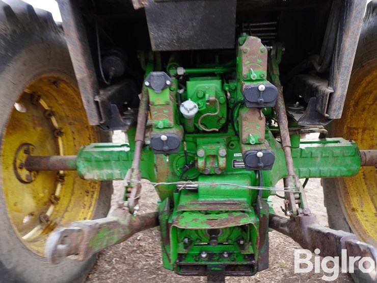 1985-john-deere-4250-image-16