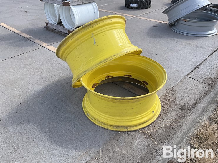 john-deere-8-image-7