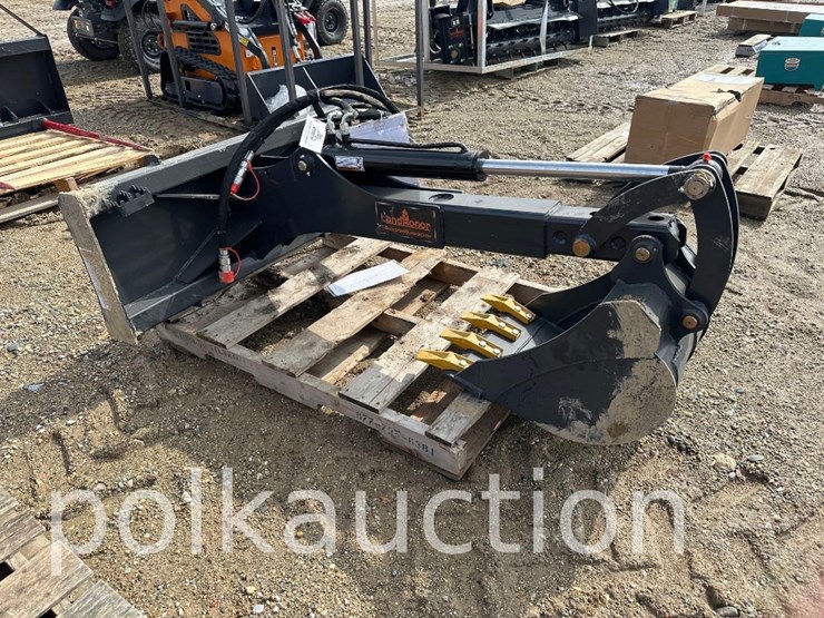 skidsteer-big-arm-backhoe-image-1