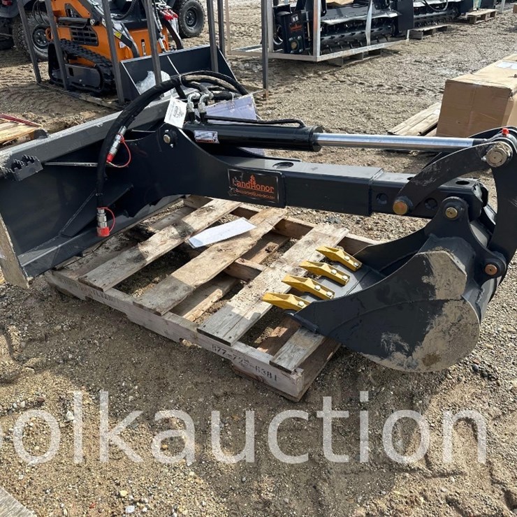 SKIDSTEER BIG ARM BACKHOE