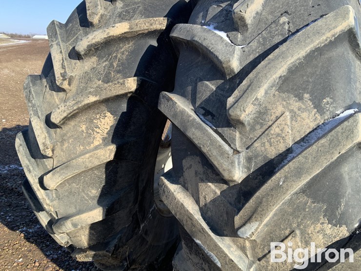 michelin-520/85-r42-tires-image-16