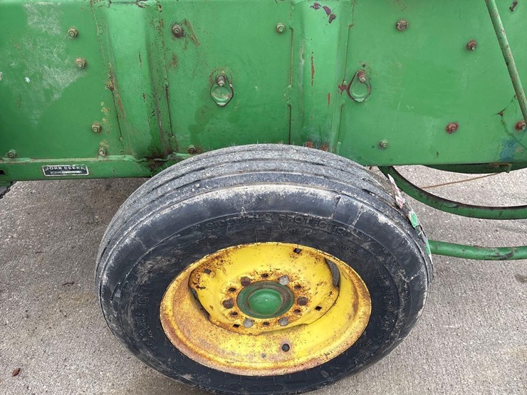 john-deere-24t-image-18