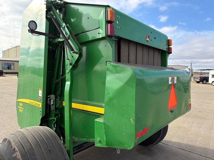 john-deere-568-image-9