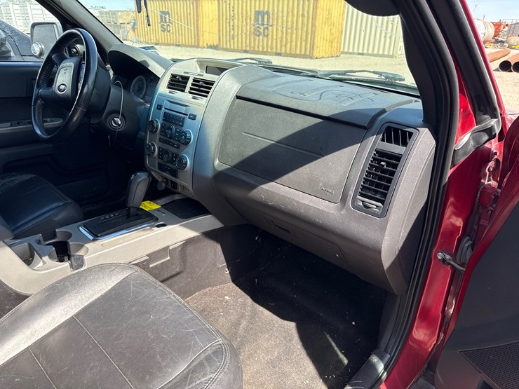 2009-ford-escape-xlt-image-24