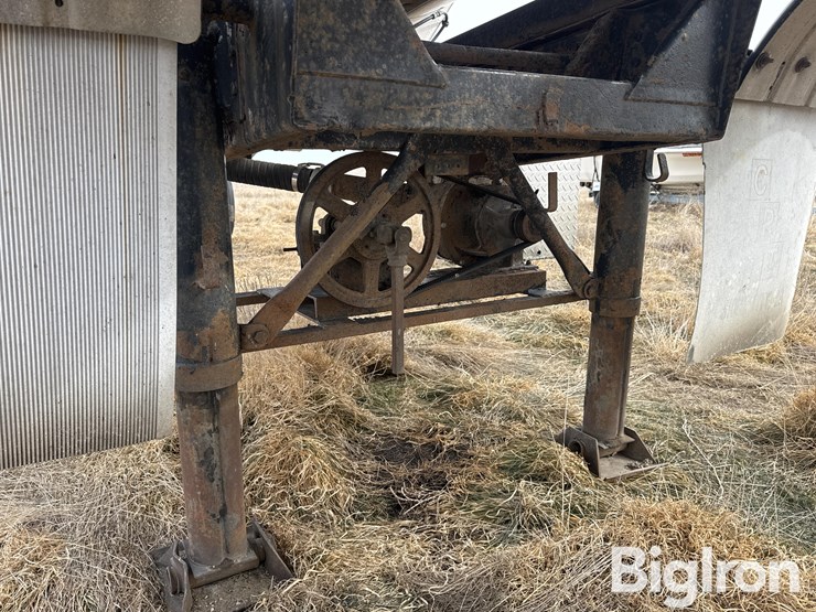 1980-polar-tanker-image-13