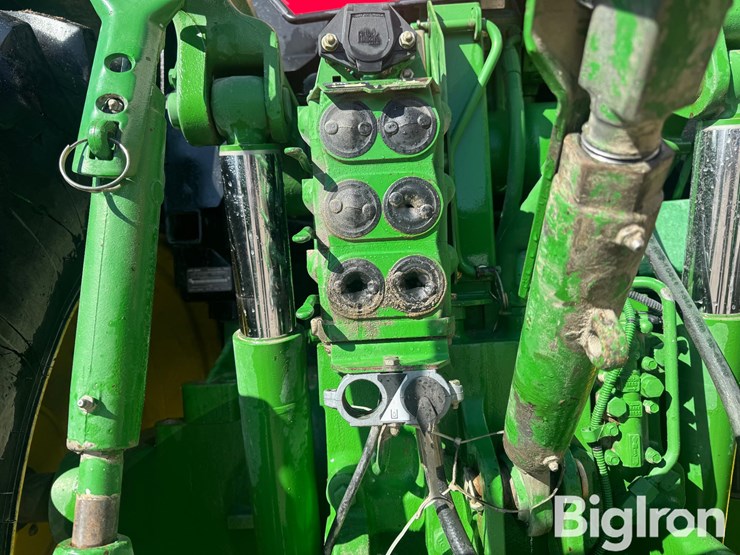 john-deere-7600-image-11