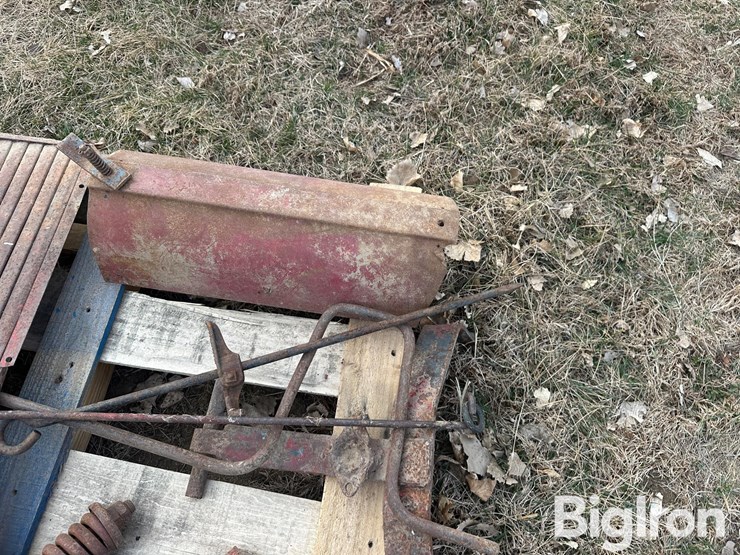 international-h-image-14