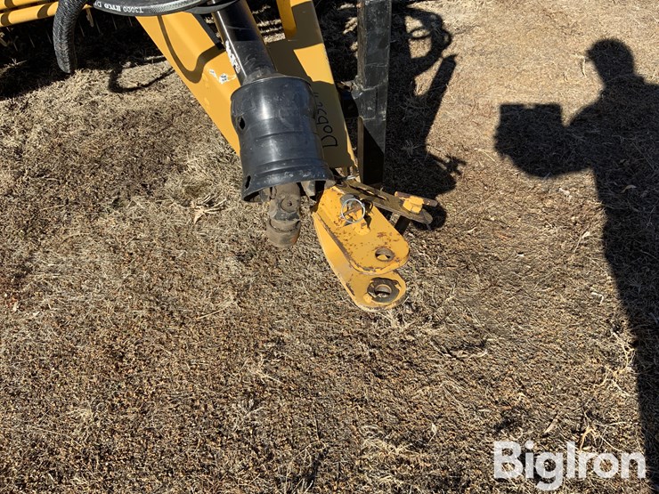 2022-vermeer-605n-image-9