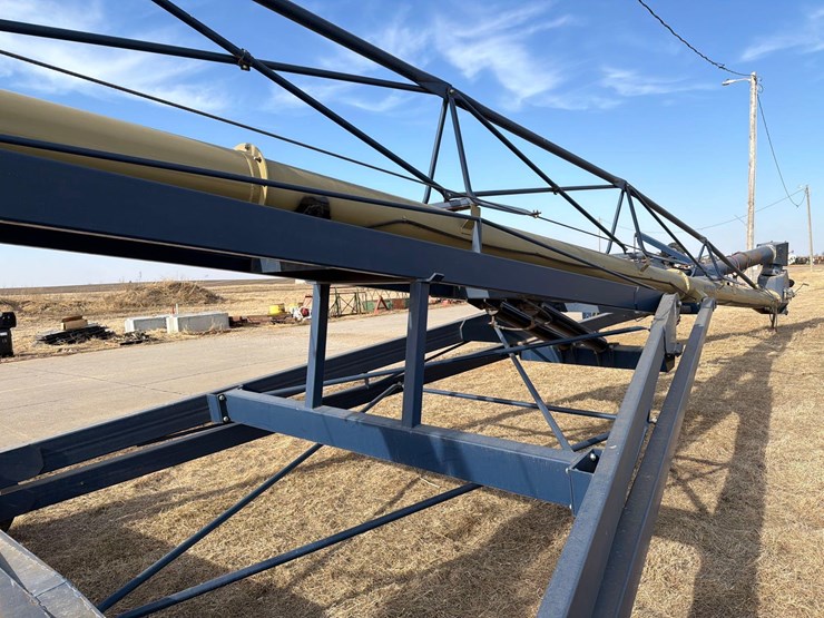 harvest-international-h1392-image-30