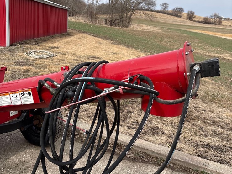 westfield-drive-over-pit-image-5