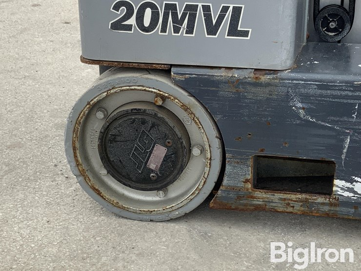 2015-massey-ferguson-730-image-17