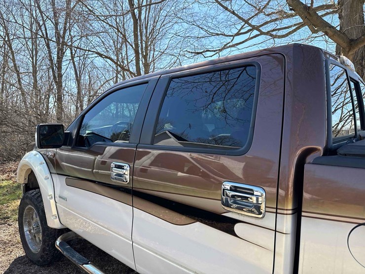 2011-ford-f150-image-17