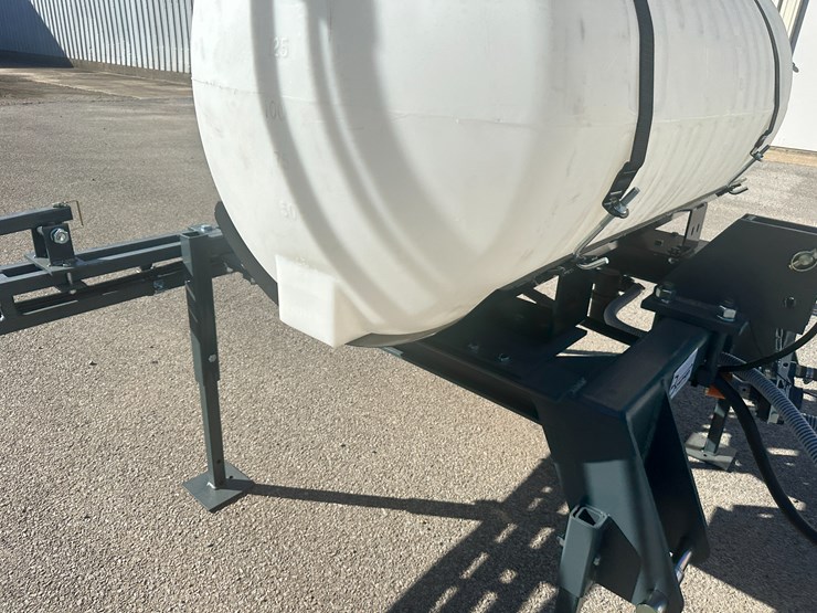 #32797-•-**unused-bowman-agmate-30'-200-gallon-sprayer-image-23