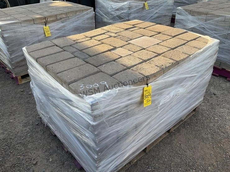 pallet-of-stone-pavers-image-1