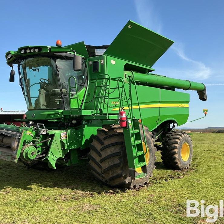 2013 JOHN DEERE S670
