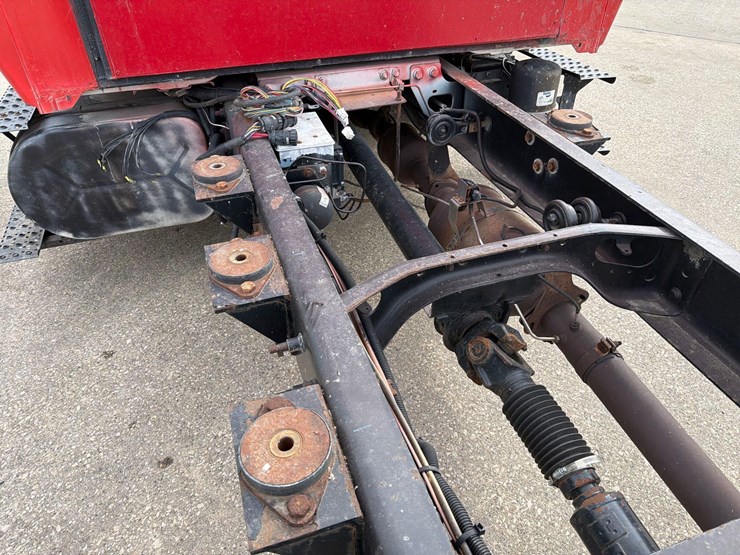 2014-international-4000-image-12